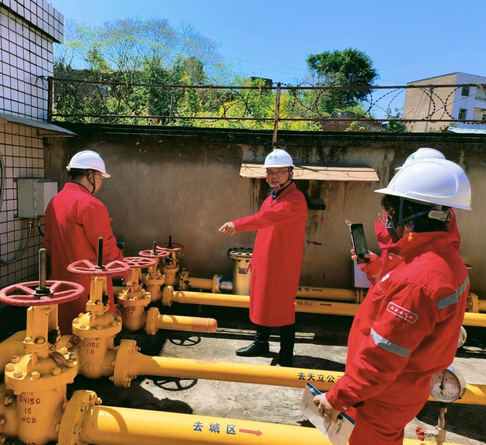 全力以赴保民生 应急保供显担当 全力以赴保民生 应急保供显担当